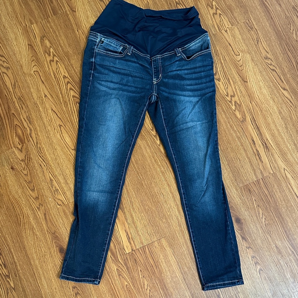 KanCan Maternity Jeans